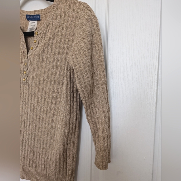 Karen Scott Beige Knit sweater - Picture 5 of 8